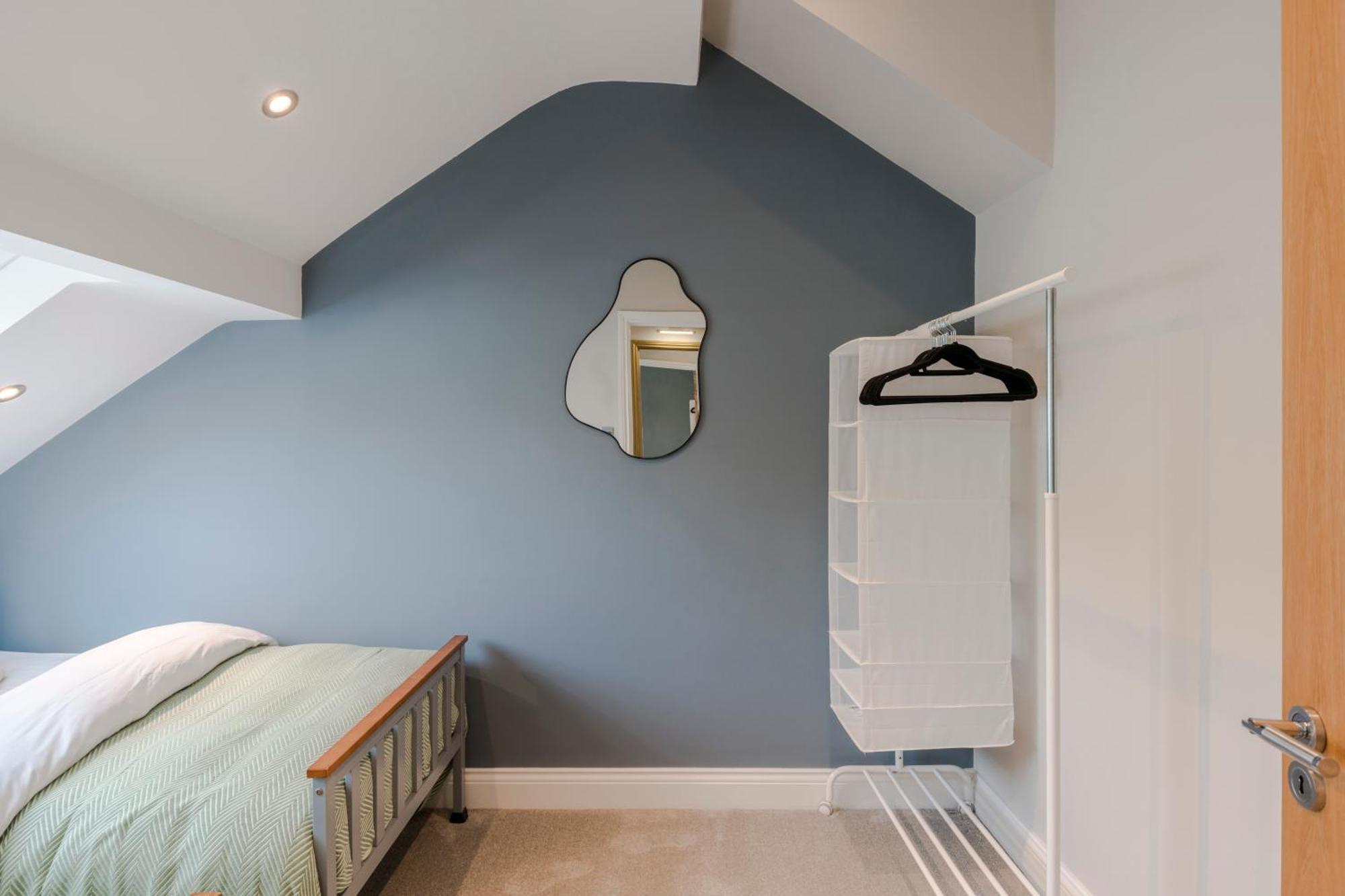 Stunning 3 Bed Duplex Apartment In The Heart Of West Hampstead Лондон Экстерьер фото