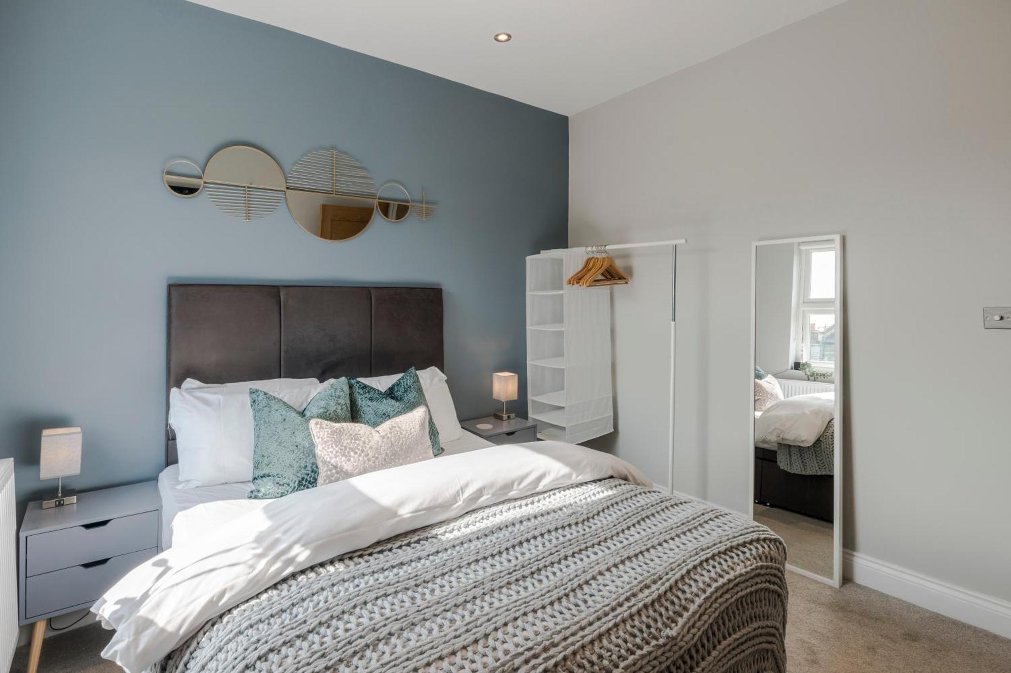 Stunning 3 Bed Duplex Apartment In The Heart Of West Hampstead Лондон Экстерьер фото